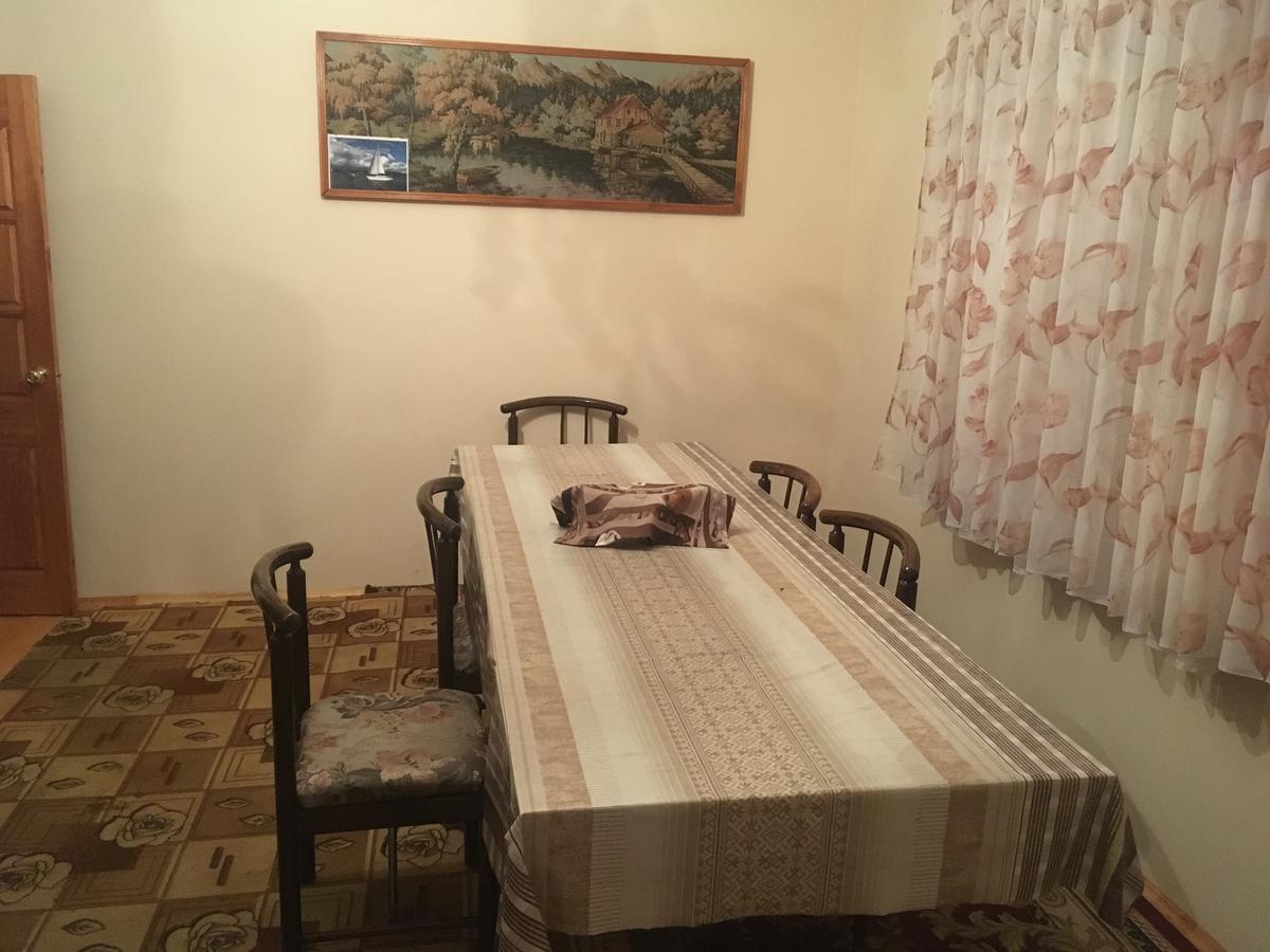 Homestay On Akademika Sakharova Sukhumi Exterior photo